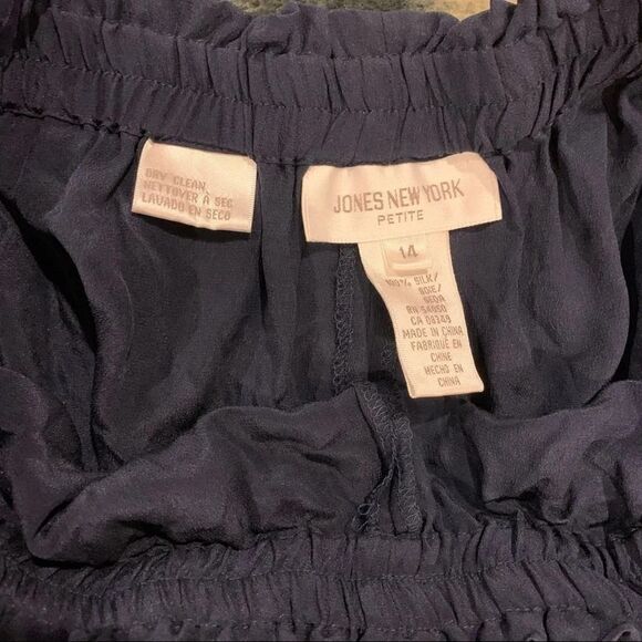 Jones NY | Silk Shorts - Picture 4 of 4